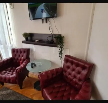 Apartment Visoki Stevan *